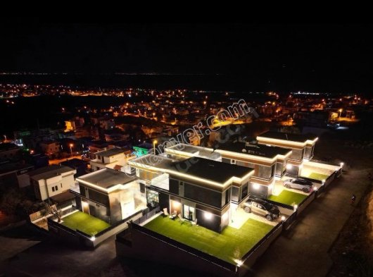 Full Deniz Manzaralı Ultra Lüks 3+1 Emsalsiz Tripleks Malikane