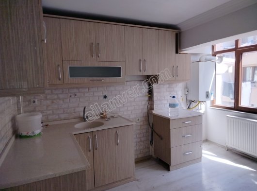 BURSA OSMANGAZİ HACIİLYAS MAH MERKEZİ KONUMDA KİRALIK DAİRE